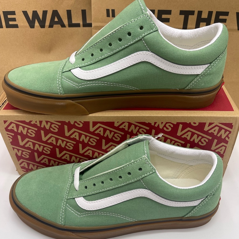 Vans Men’s Old Skool (Gum)
Basil/True White Sneakers Mint
VN0A38G19M0 - Picture 3 of 16